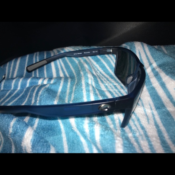 Costs Rinconcito sunglasses - Picture 2 of 2
